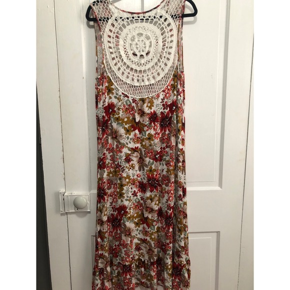 Soft Surroundings floral prairie
Cottagecore maxi dress size large 
crochet back - Picture 5 of 7